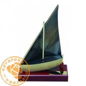 Brass design figure - Sailing