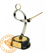 Brass design figure - Fencing